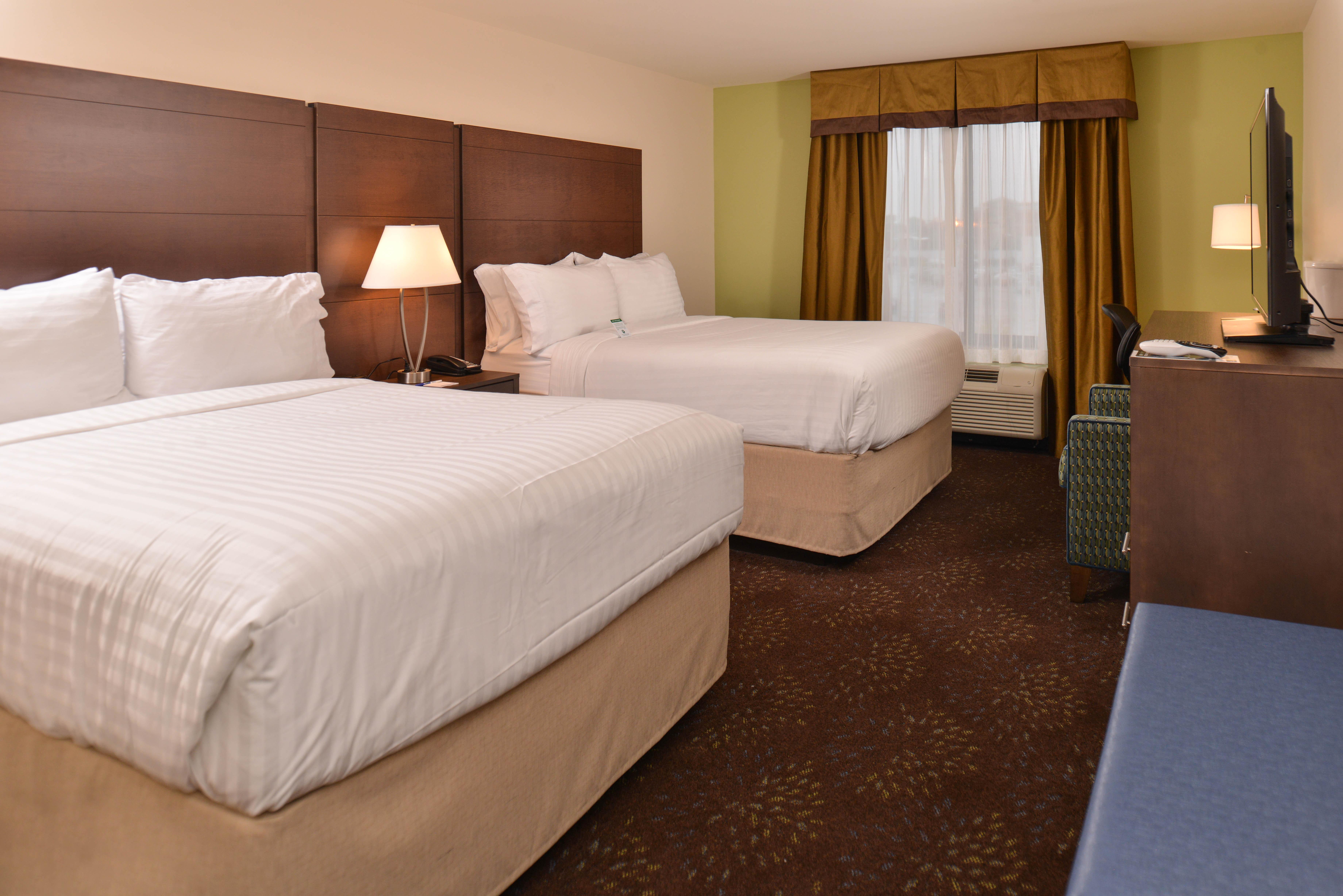Holiday Inn Express & Suites Dearborn Sw - Detroit Area By Ihg Buitenkant foto