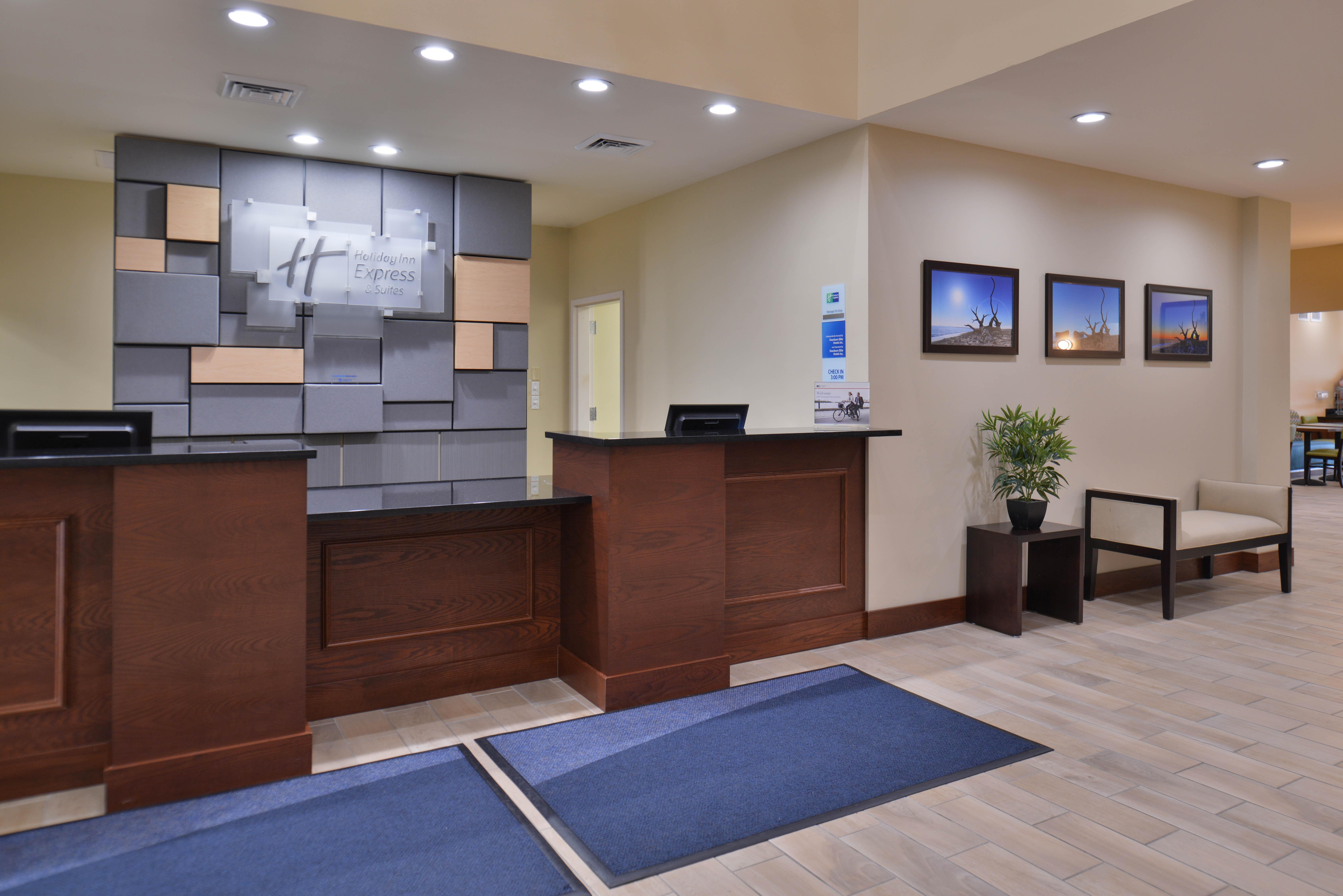 Holiday Inn Express & Suites Dearborn Sw - Detroit Area By Ihg Buitenkant foto