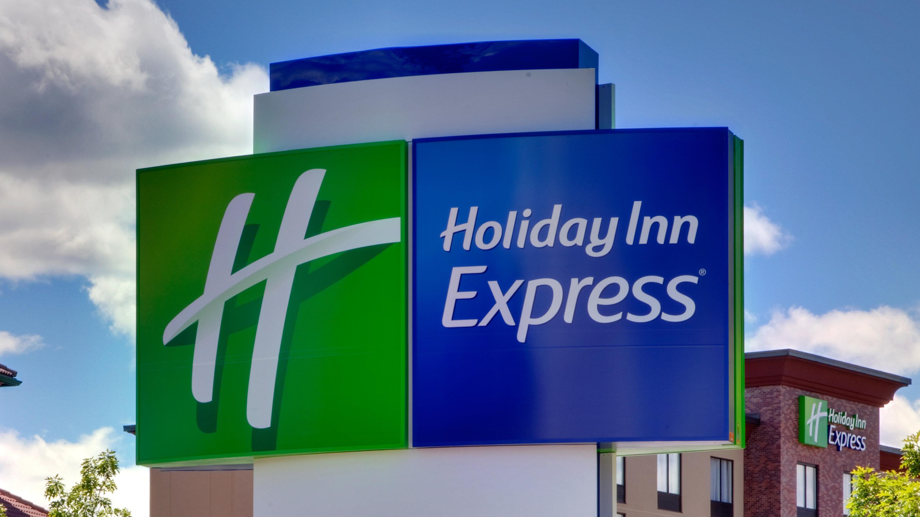 Holiday Inn Express & Suites Dearborn Sw - Detroit Area By Ihg Buitenkant foto