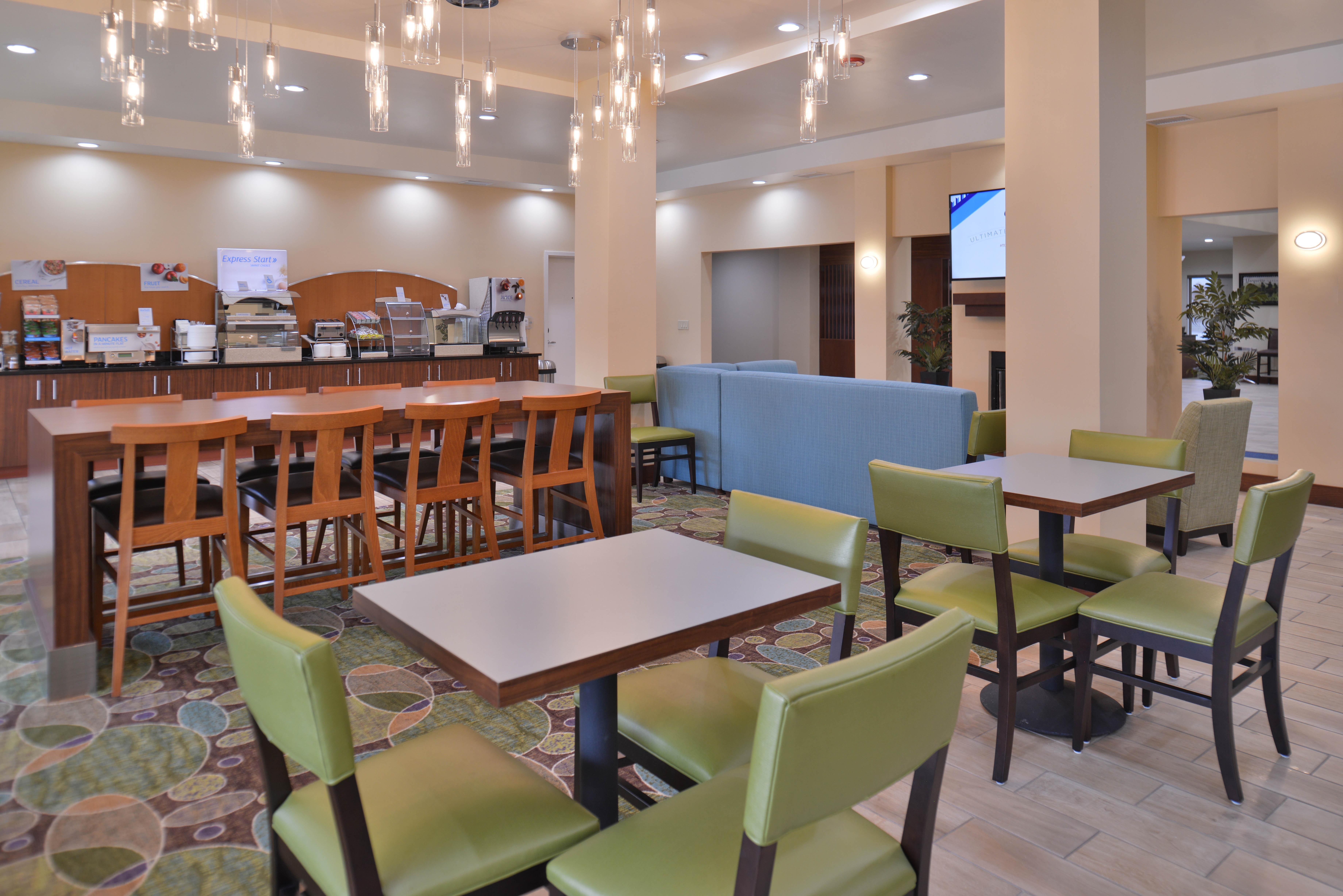 Holiday Inn Express & Suites Dearborn Sw - Detroit Area By Ihg Buitenkant foto